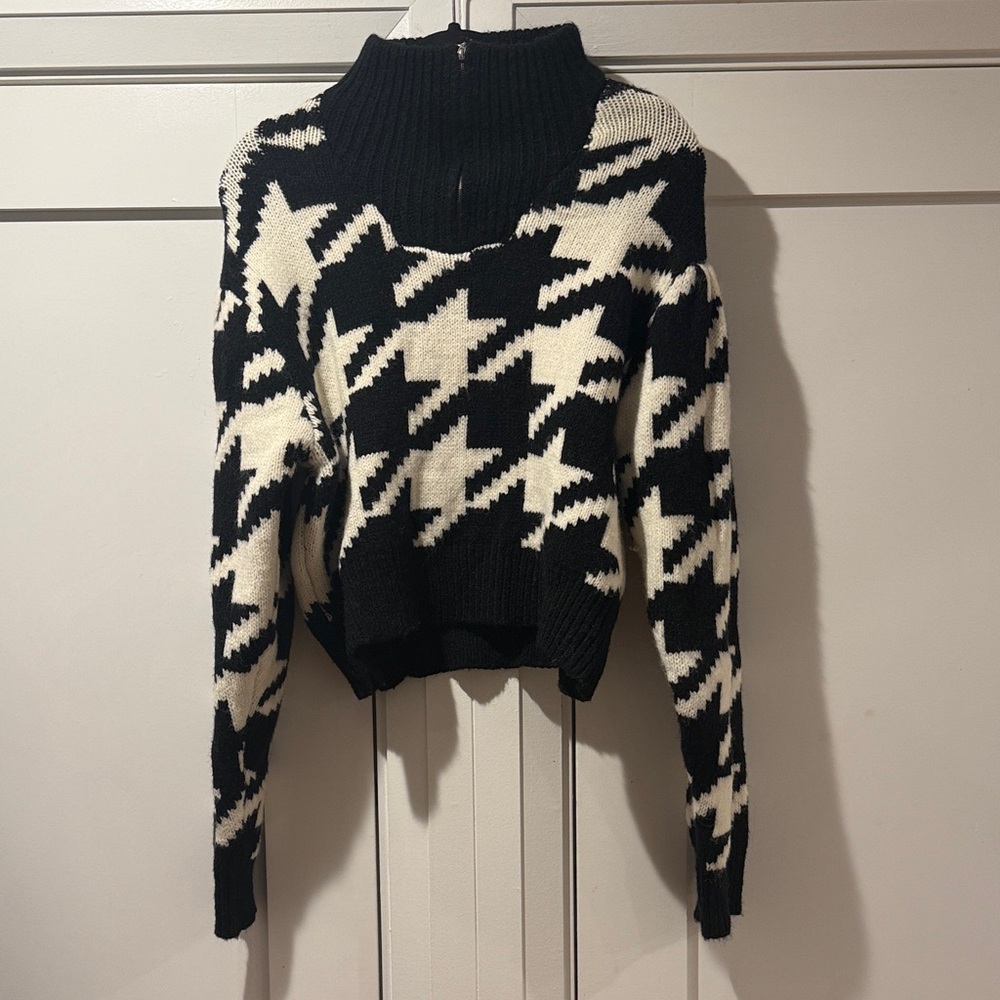 BLANKNYC I'm Royalty Half Zip Sweater